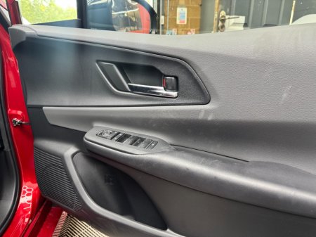 2024 Toyota Prius - photo 14