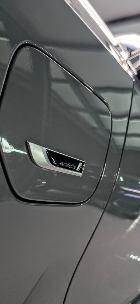 2024 BMW 3-Series - photo 15