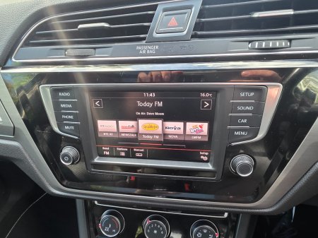 2016 Volkswagen Touran - photo 16