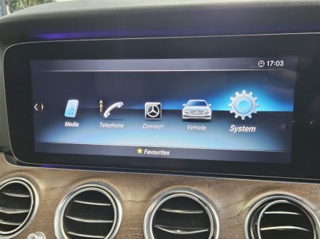 2020 Mercedes-Benz E-Class - photo 13