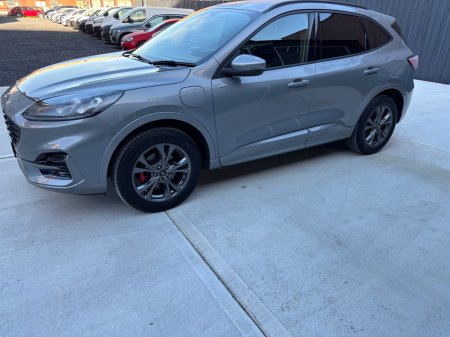 2024 Ford Kuga - photo 2