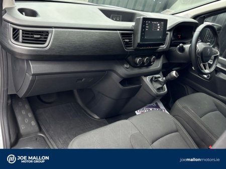 2026 Renault Trafic - photo 7
