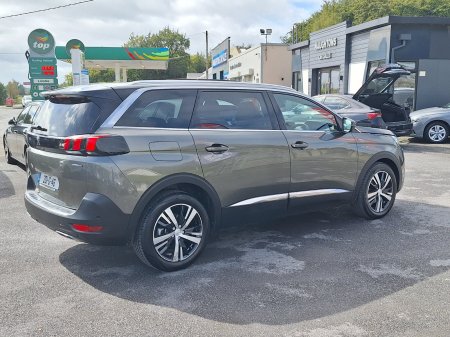 2020 Peugeot 5008 - photo 3