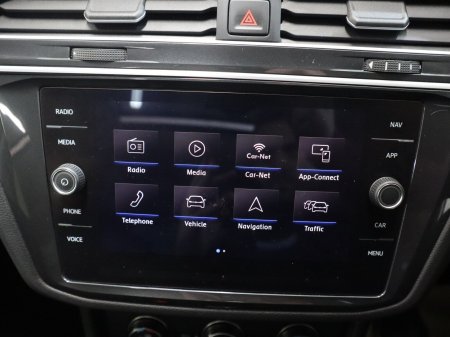 2020 Volkswagen Tiguan - photo 22