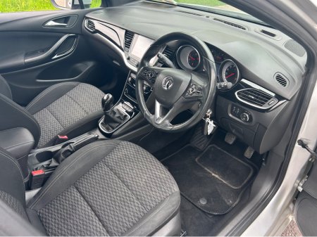 2016 Opel Astra - photo 11