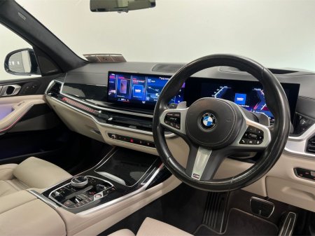 2023 BMW X7 - photo 6