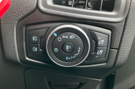 2016 Ford Focus - photo 32