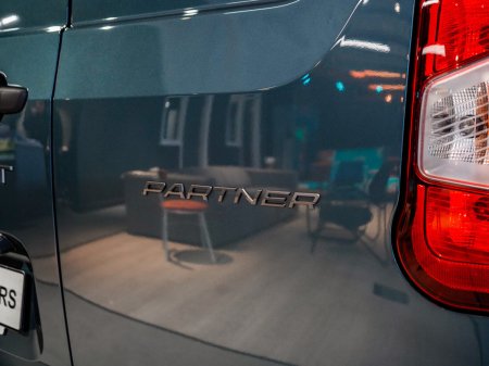 2026 Peugeot Partner - photo 8