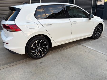 2024 Volkswagen Golf - photo 10