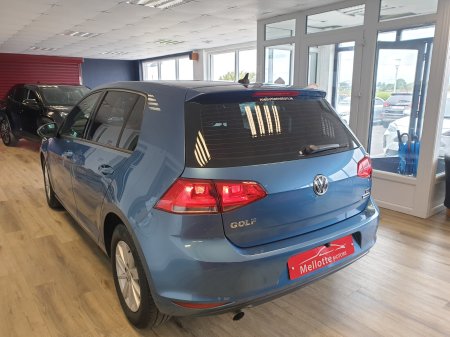 2017 Volkswagen Golf - photo 2