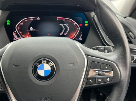 2023 BMW 1-Series - photo 28