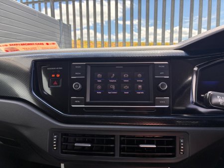2022 Volkswagen Taigo - photo 23