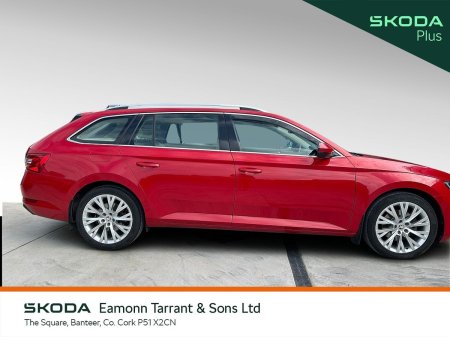 2022 Skoda Superb - photo 3