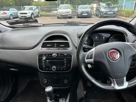 2018 Fiat Punto - photo 9