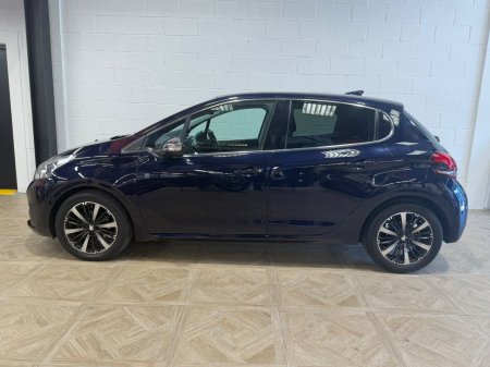 2018 Peugeot 208 - photo 5