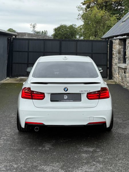 2015 BMW 3-Series - photo 5