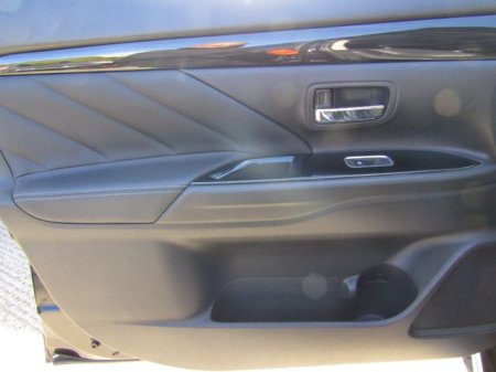 2017 Mitsubishi Outlander - photo 32