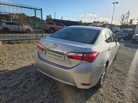 2016 Toyota Corolla - photo 4
