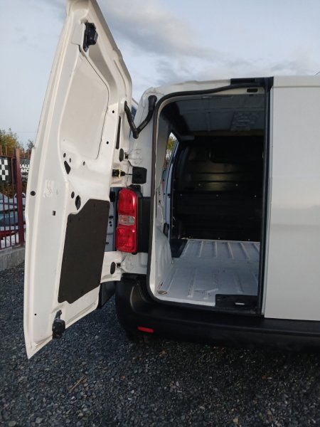 2023 Citroen Dispatch - photo 12