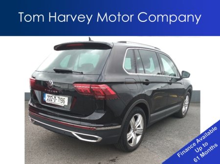 2023 Volkswagen Tiguan - photo 2