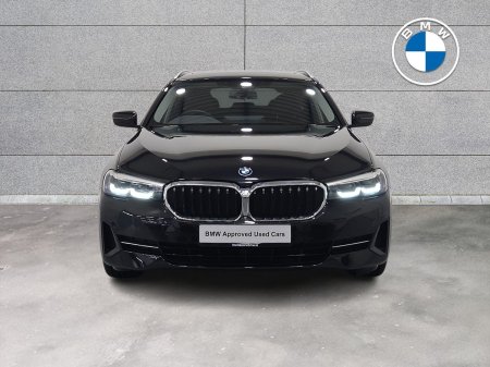2023 BMW 5-Series - photo 16