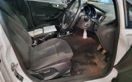 2015 Ford Fiesta - photo 6