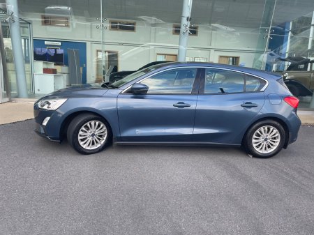 2019 Ford Focus - photo 2