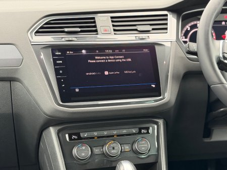 2018 Volkswagen Tiguan - photo 23