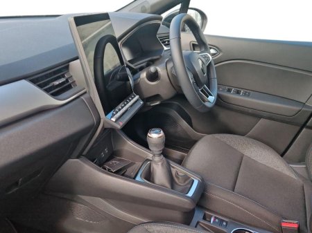 2025 Renault Captur - photo 4
