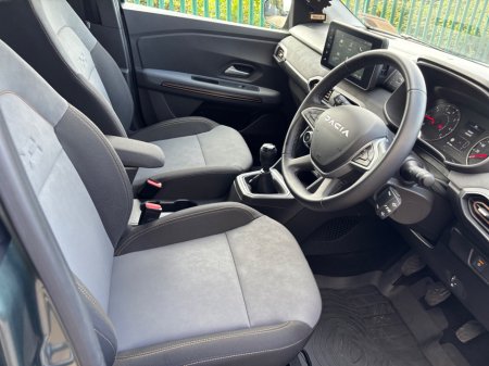 2025 Dacia Sandero - photo 9
