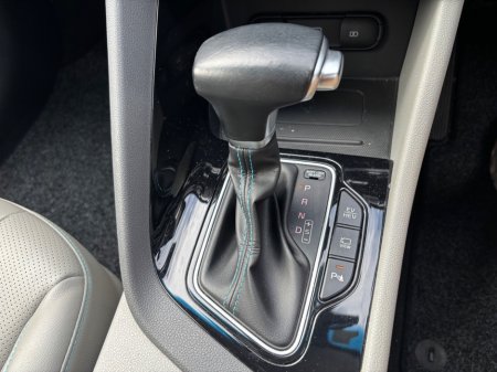 2020 Kia Niro - photo 8