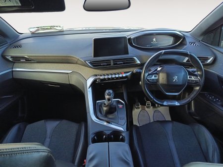 2018 Peugeot 5008 - photo 9