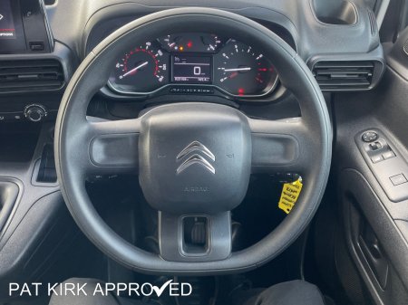 2023 Citroen Berlingo - photo 18