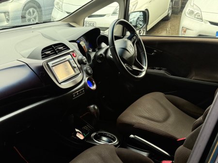 2013 Honda Fit - photo 10
