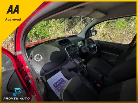 2020 Renault Kangoo - photo 10