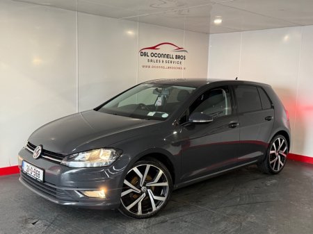 2021 Volkswagen Golf - photo 2