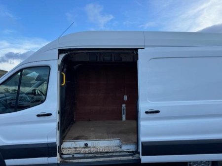 2019 Ford Transit - photo 8