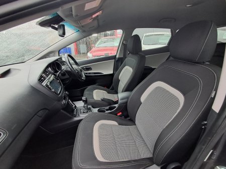 2017 Kia Ceed - photo 16