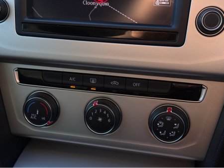 2017 Volkswagen Passat - photo 15