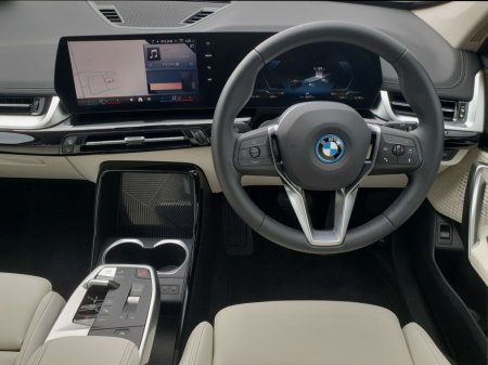 2026 BMW iX1 - photo 5