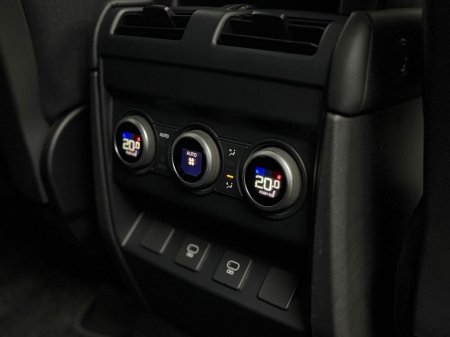 2025 Land Rover Defender - photo 14