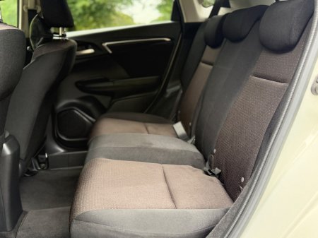 2016 Honda Fit - photo 7