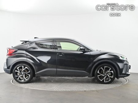 2021 Toyota C-HR - photo 2
