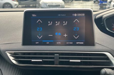 2023 Peugeot 5008 - photo 36
