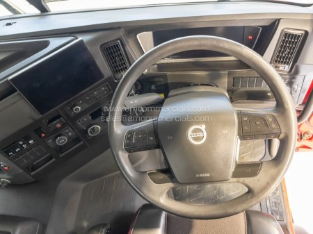 2022 VOLVO FMX 420 - photo 24