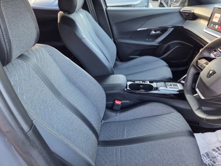 2025 Peugeot 2008 - photo 10