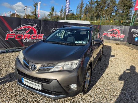 2015 Toyota RAV4 - photo 2