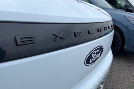 2024 Ford Explorer - photo 24