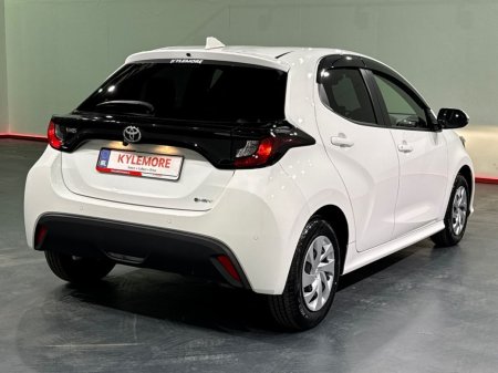 2024 Toyota Yaris - photo 3