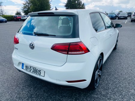 2019 Volkswagen Golf - photo 5